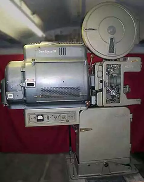 Cinemeccanica Victoria X 70/35mm